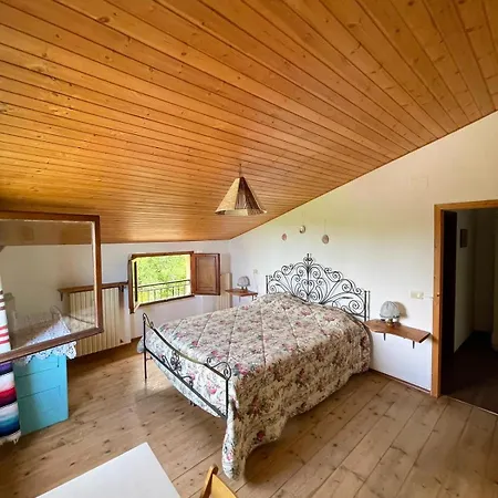 Bed & Breakfast La Fonte Pietralunga (Umbria)